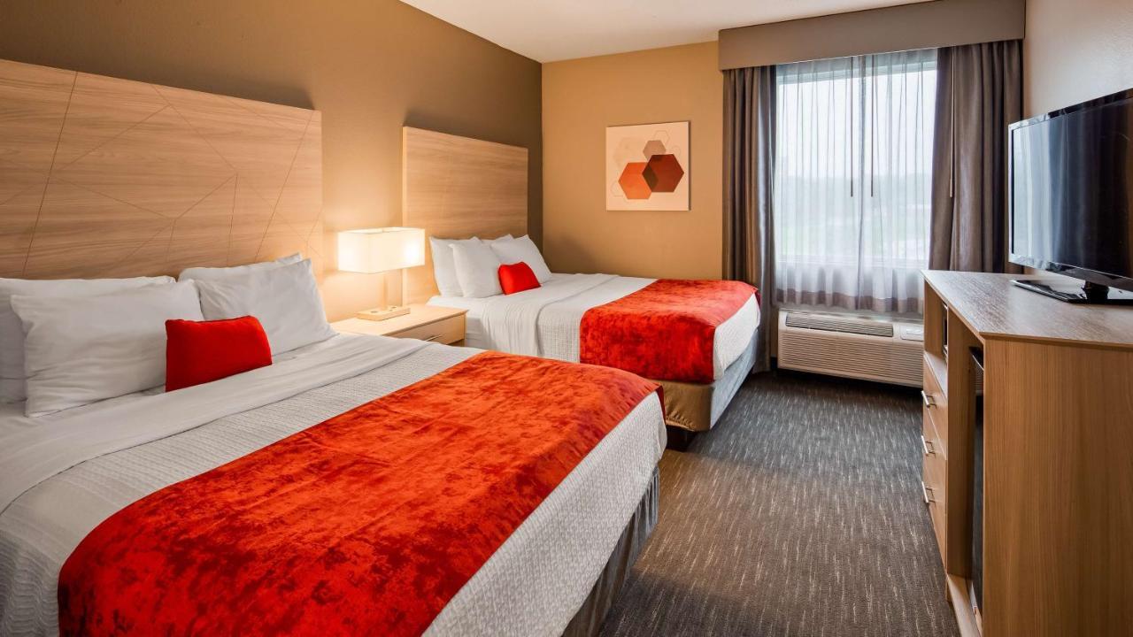Best Western Plus New Cumberland Exterior foto