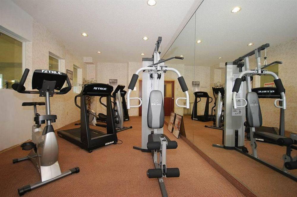Best Western Plus New Cumberland Facilidades foto